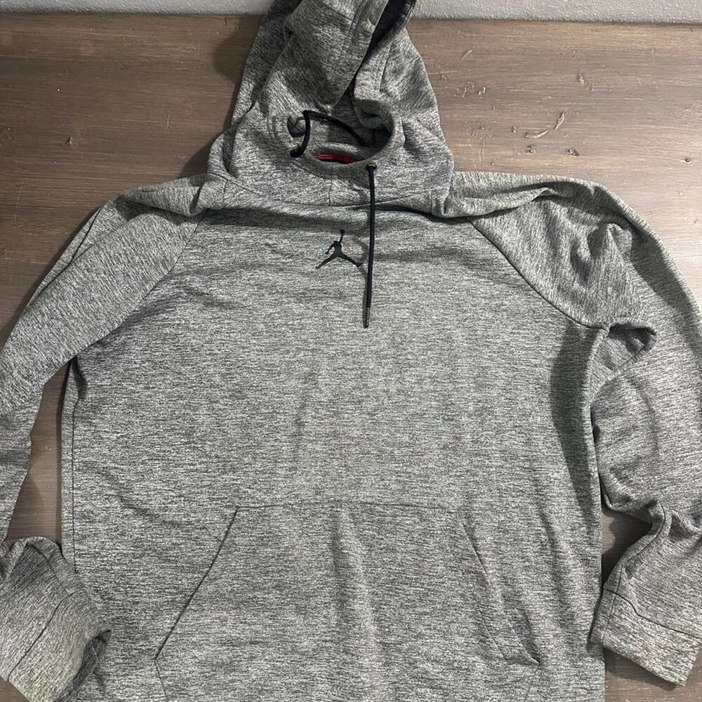 Jordan Men's Grey Hoodie